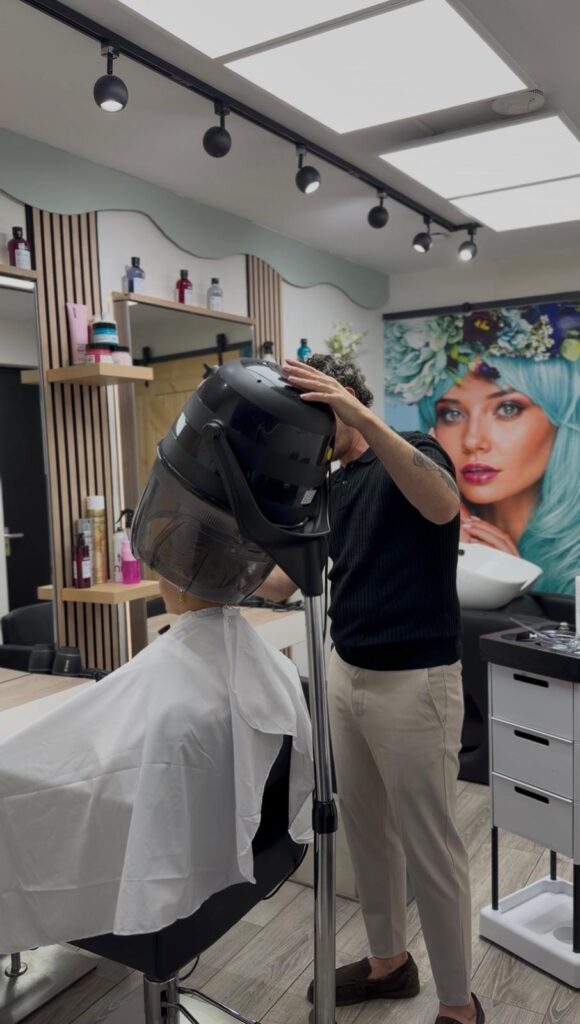 XZ Salon werk